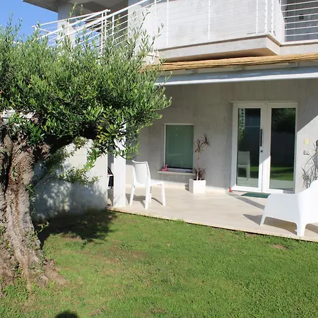 Lido Del Faro Guest house